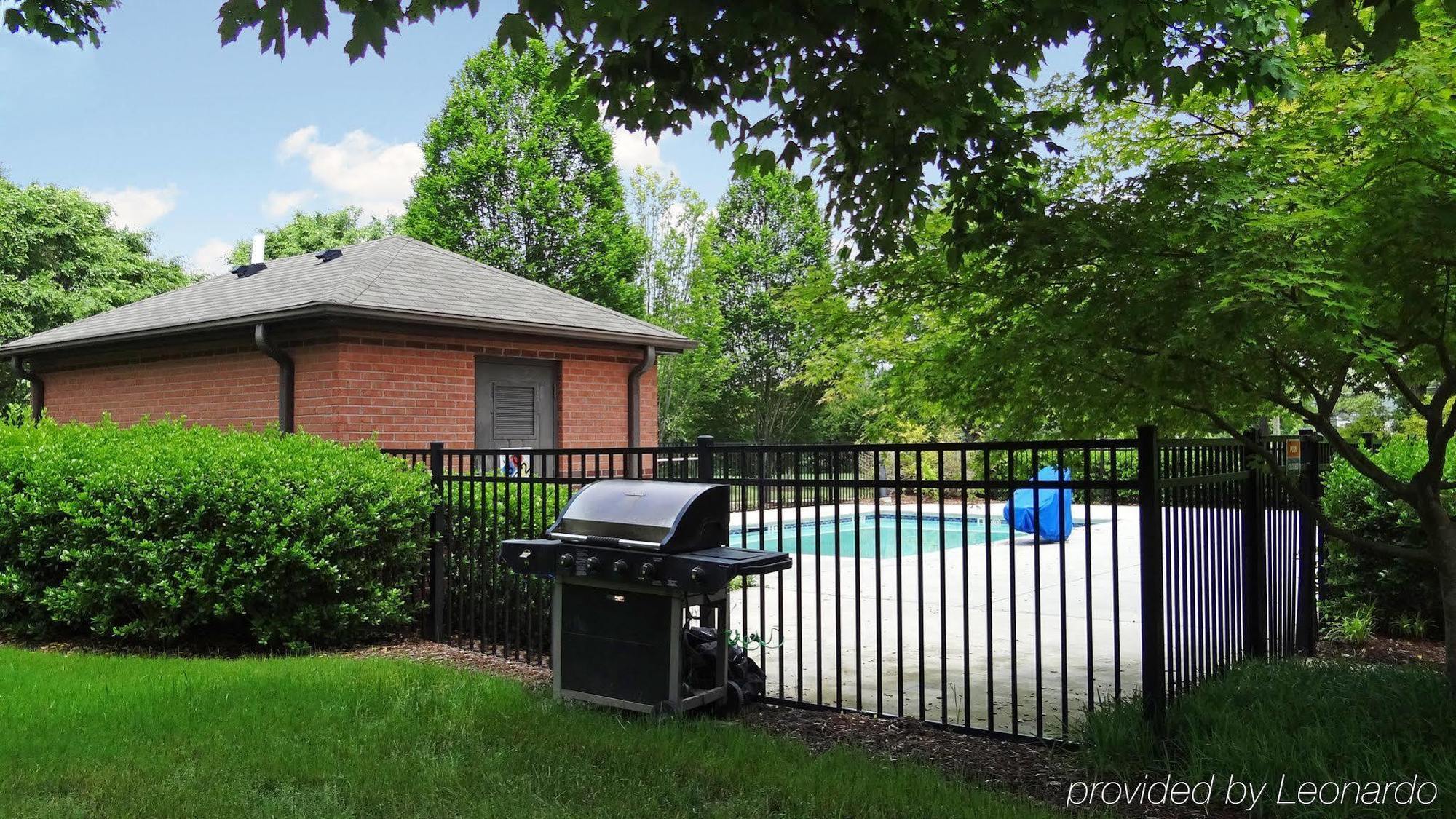 Extended Stay America Suites - Raleigh - RTP - 4610 Miami Blvd Durham Exterior foto